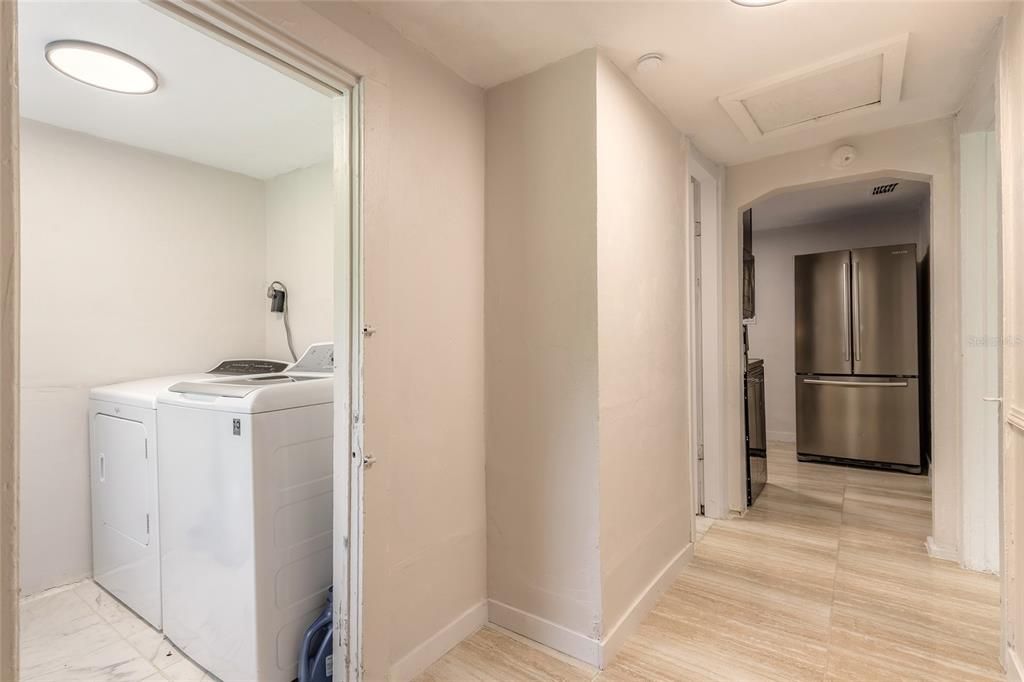 For Sale: $189,000 (3 beds, 1 baths, 814 Square Feet)