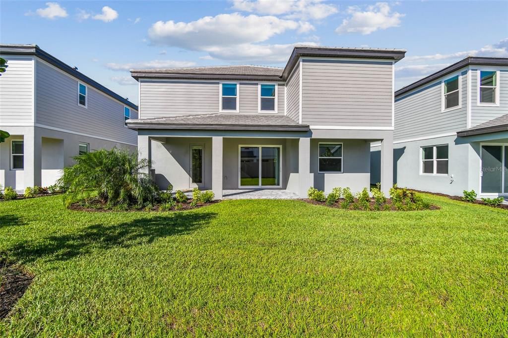 合同活跃: $799,999 (5 贝兹, 3 浴室, 3317 平方英尺)