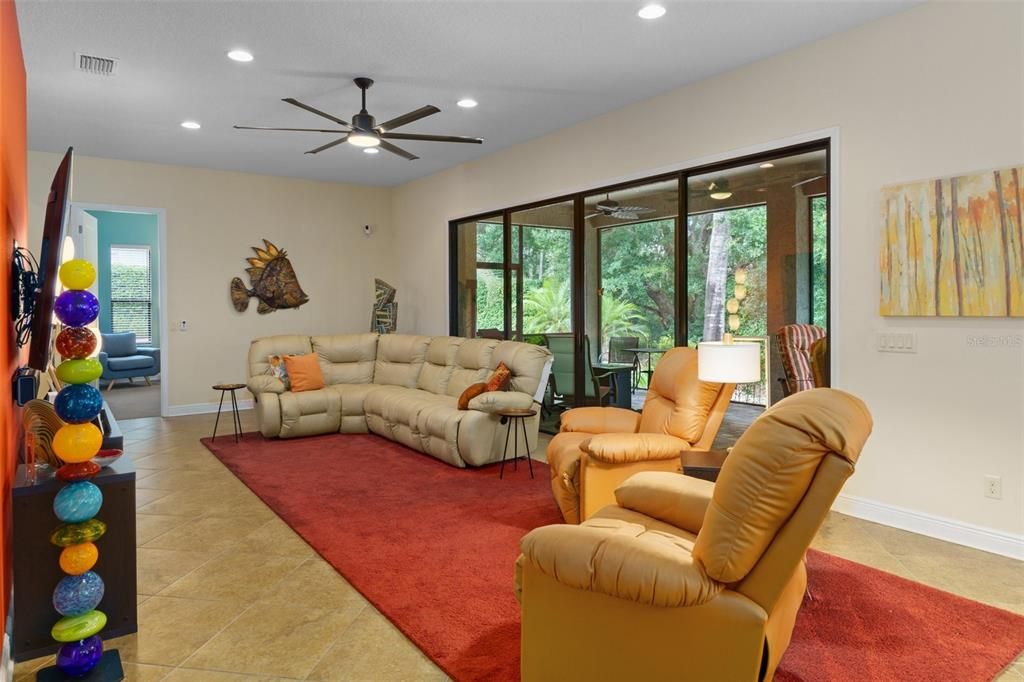 For Sale: $795,000 (4 beds, 3 baths, 3112 Square Feet)