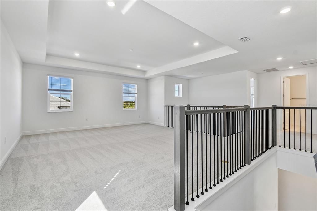 Active With Contract: $679,999 (5 beds, 3 baths, 3247 Square Feet)