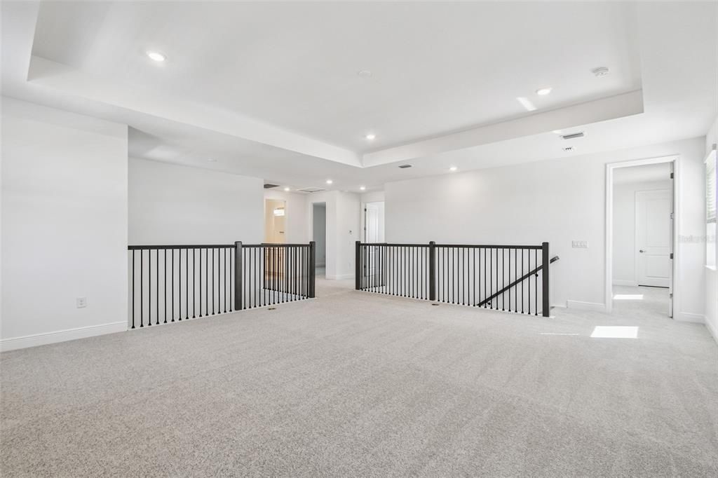 Active With Contract: $679,999 (5 beds, 3 baths, 3247 Square Feet)