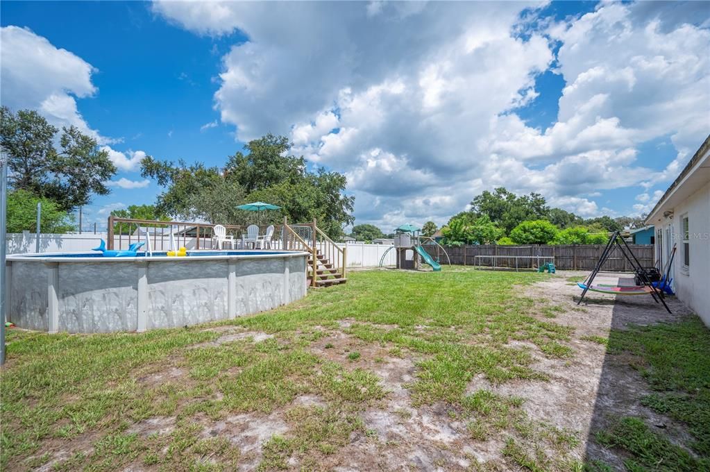 En Venta: $299,900 (3 camas, 2 baños, 1632 Pies cuadrados)