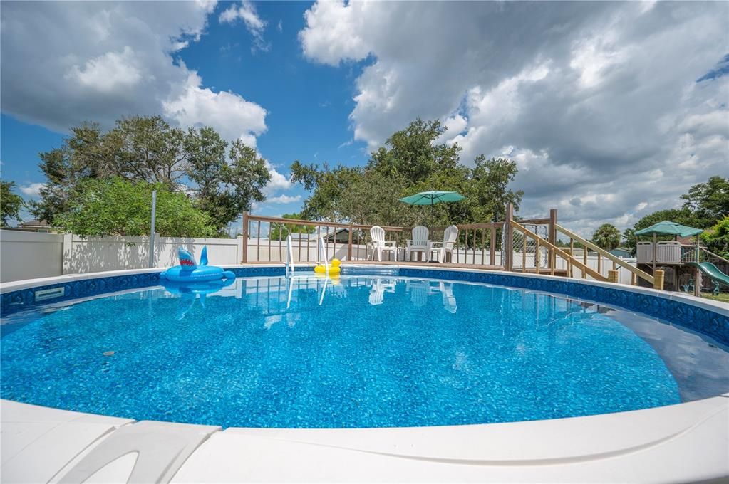 En Venta: $299,900 (3 camas, 2 baños, 1632 Pies cuadrados)