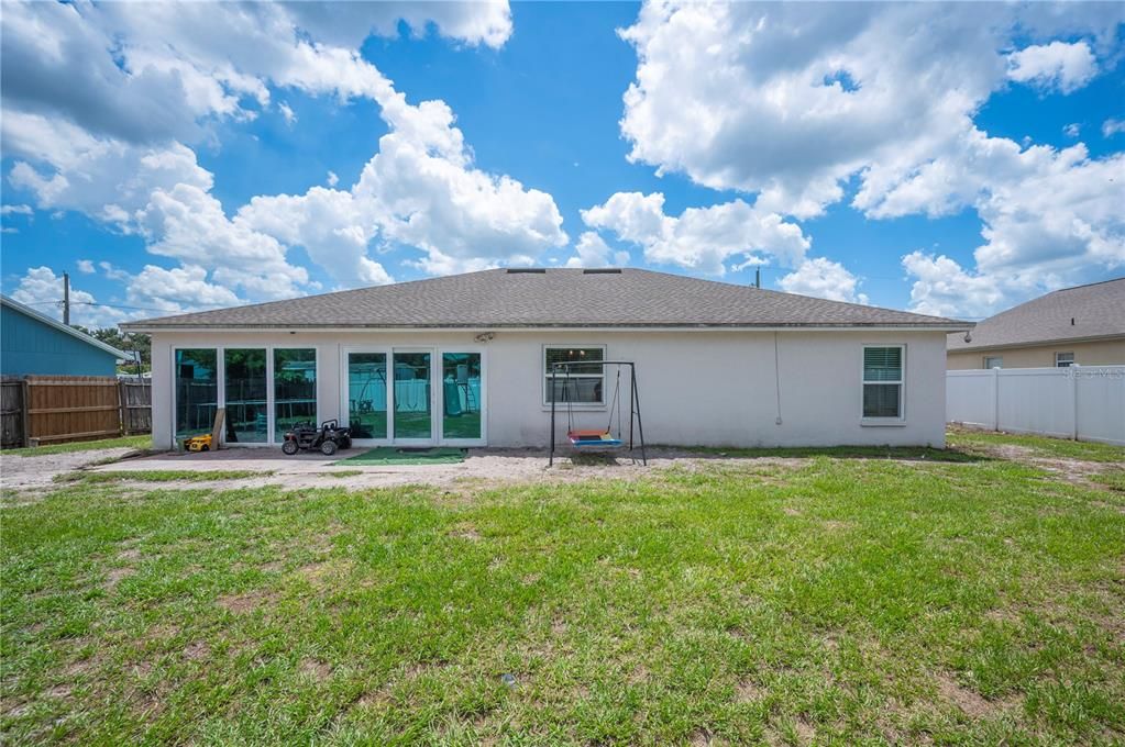 En Venta: $299,900 (3 camas, 2 baños, 1632 Pies cuadrados)