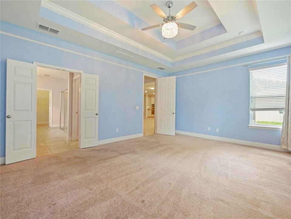 出租: $4,500 (5 贝兹, 3 浴室, 4497 平方英尺)