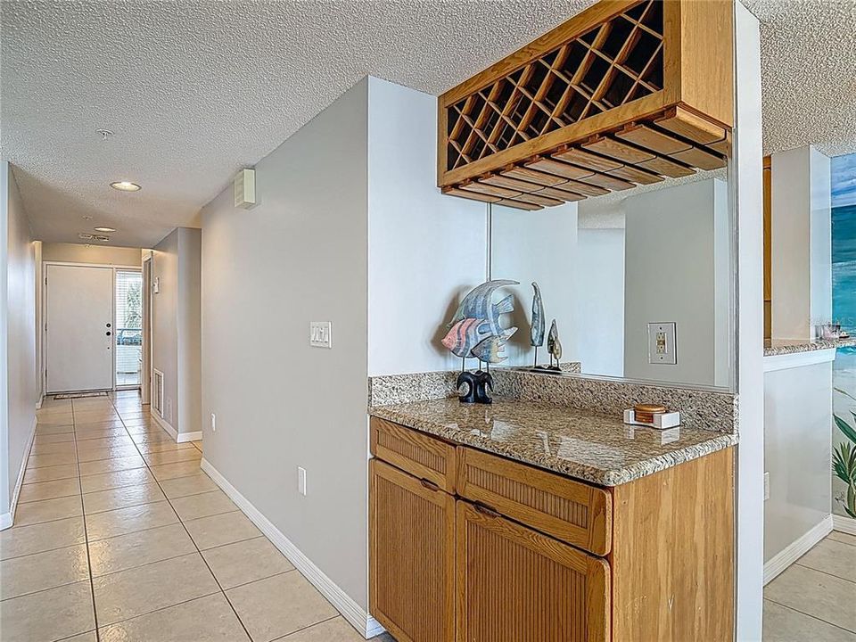 For Sale: $825,000 (2 beds, 2 baths, 1601 Square Feet)