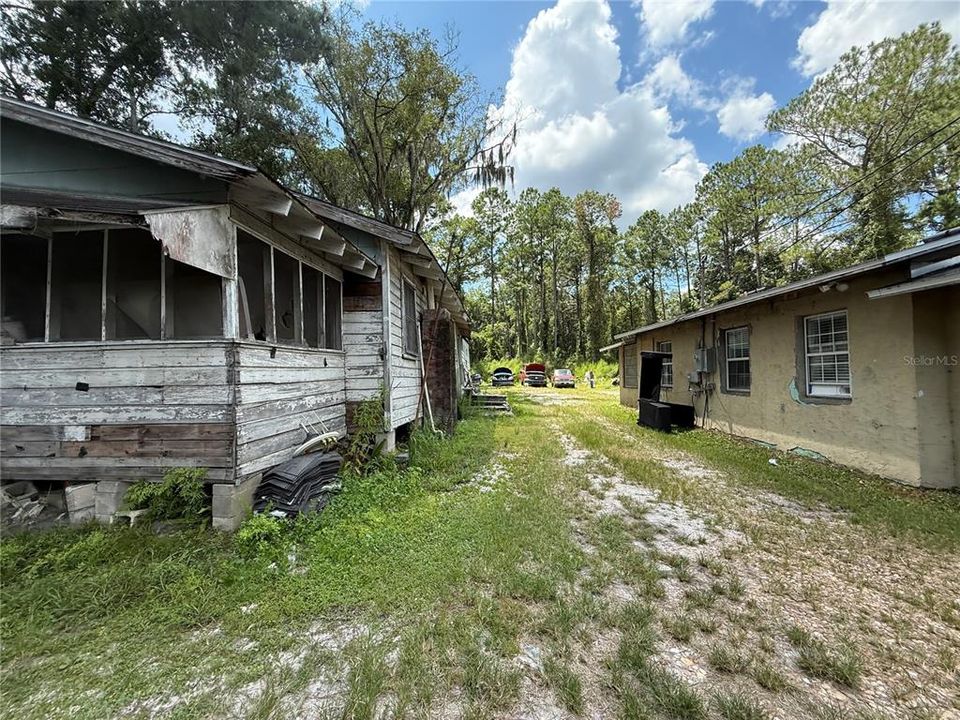For Sale: $180,000 (3 beds, 2 baths, 1170 Square Feet)