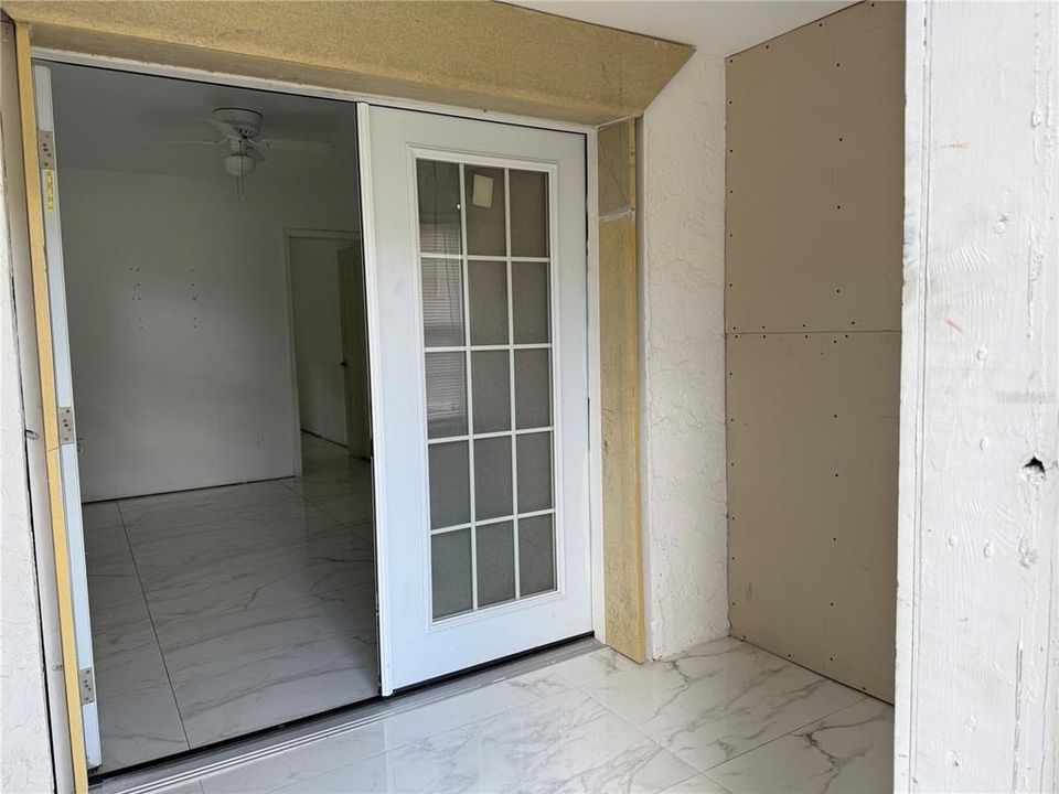 For Sale: $180,000 (3 beds, 2 baths, 1170 Square Feet)