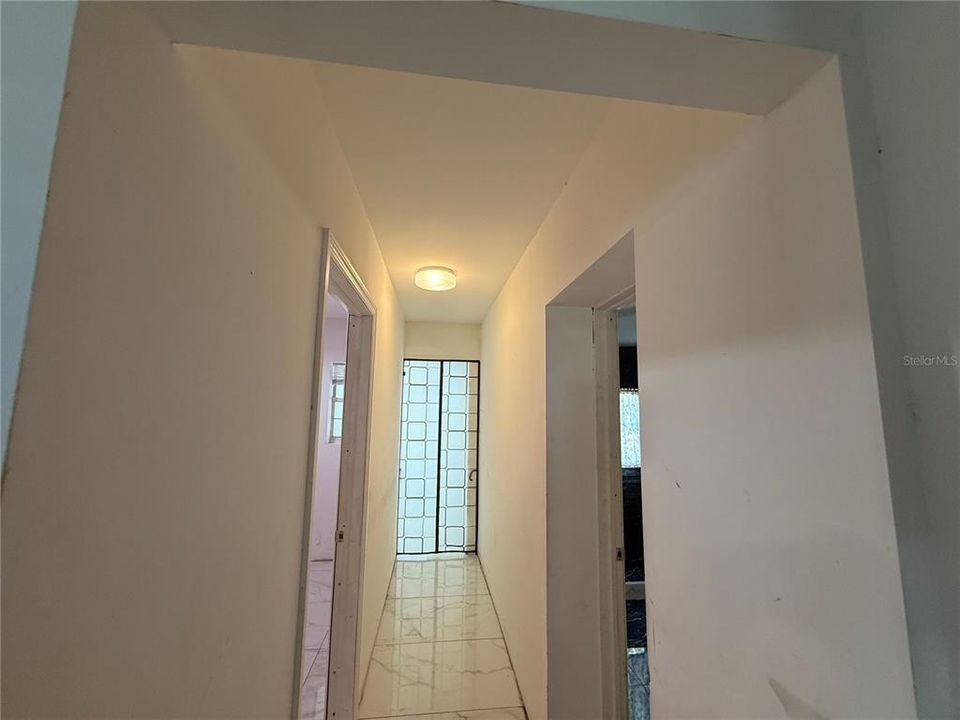 For Sale: $180,000 (3 beds, 2 baths, 1170 Square Feet)