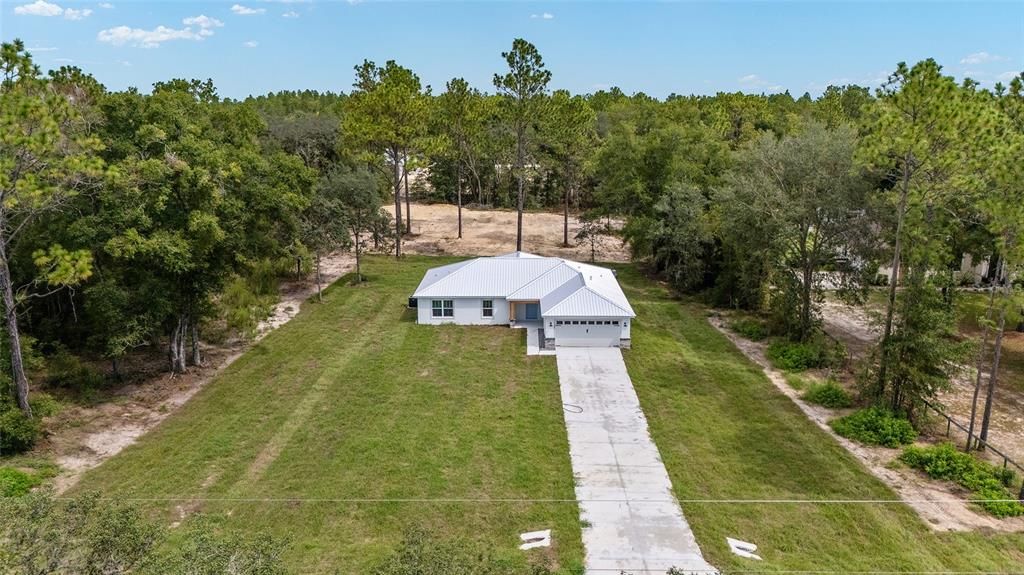 Activo con contrato: $364,900 (4 camas, 2 baños, 1775 Pies cuadrados)