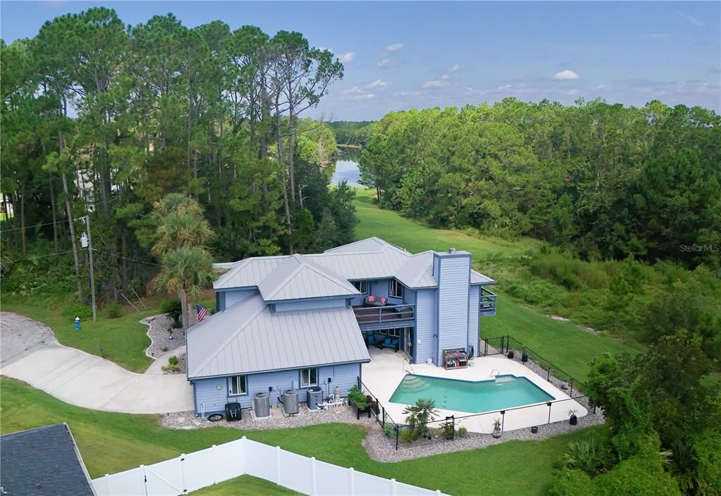 合同活跃: $500,000 (4 贝兹, 3 浴室, 2764 平方英尺)