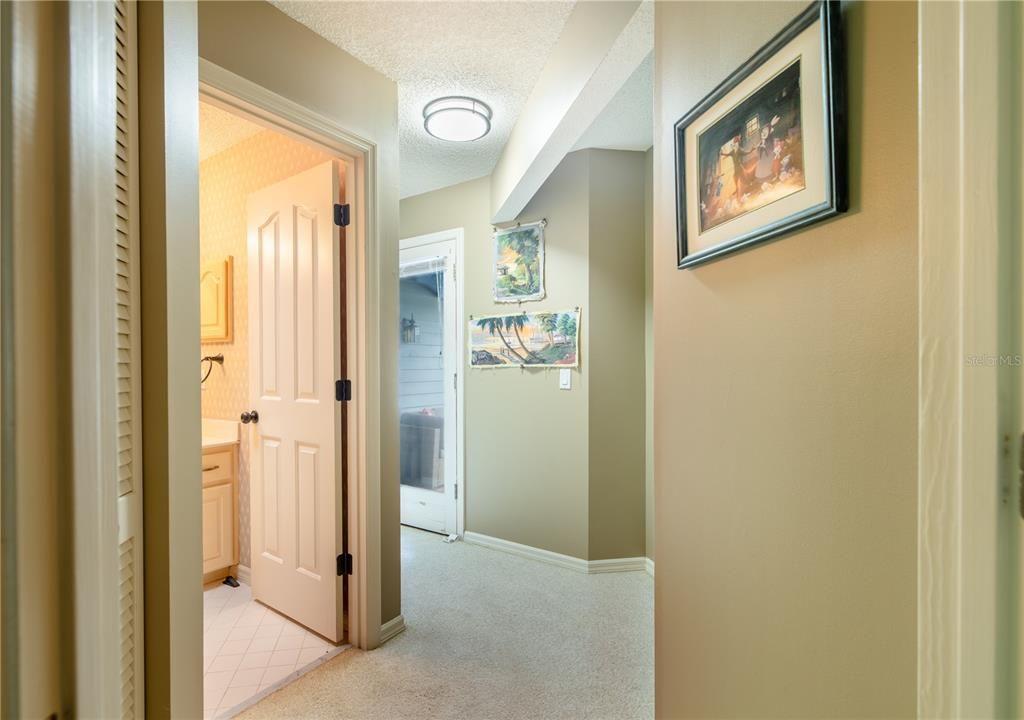 合同活跃: $500,000 (4 贝兹, 3 浴室, 2764 平方英尺)