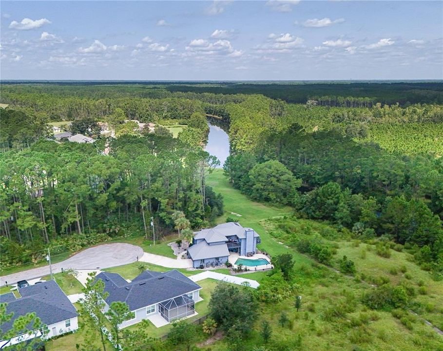 合同活跃: $500,000 (4 贝兹, 3 浴室, 2764 平方英尺)