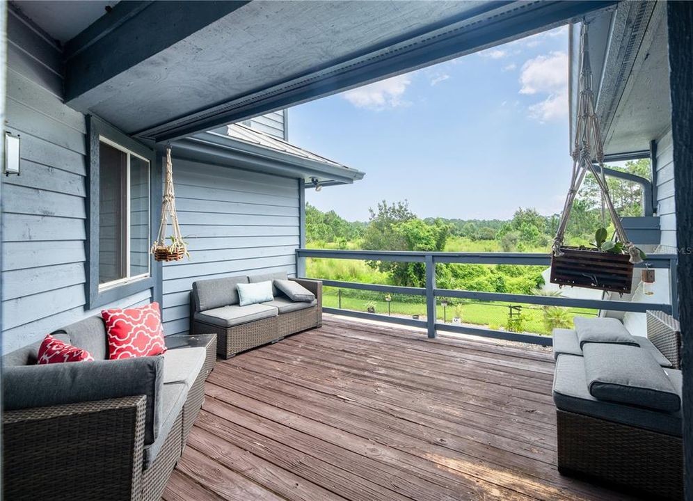 合同活跃: $500,000 (4 贝兹, 3 浴室, 2764 平方英尺)