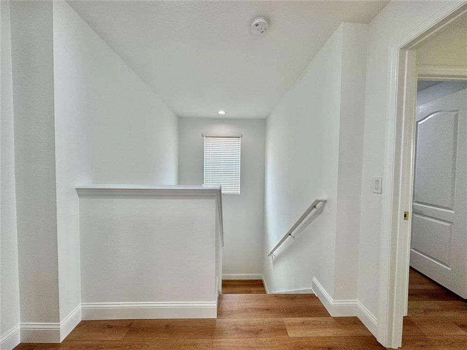 На продажу: $585,000 (4 спален, 2 ванн, 2419 Квадратных фут)