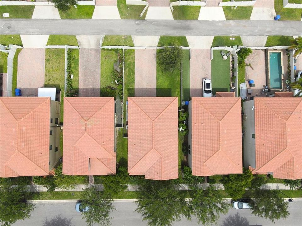 На продажу: $585,000 (4 спален, 2 ванн, 2419 Квадратных фут)