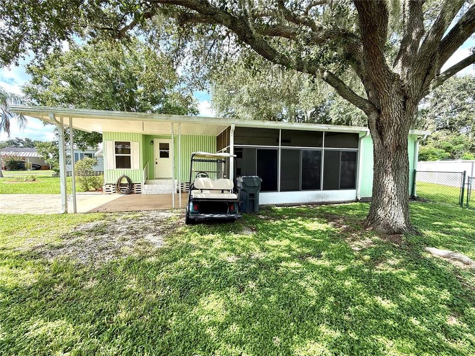 Active With Contract: $110,000 (2 beds, 2 baths, 1104 Square Feet)