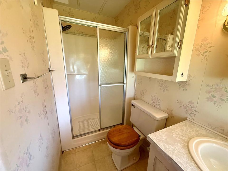 Active With Contract: $110,000 (2 beds, 2 baths, 1104 Square Feet)