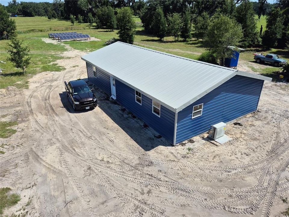 En Venta: $279,900 (4 camas, 2 baños, 1800 Pies cuadrados)