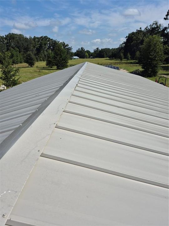 En Venta: $279,900 (4 camas, 2 baños, 1800 Pies cuadrados)