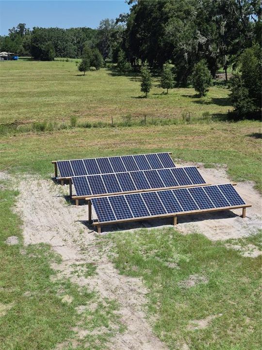 En Venta: $279,900 (4 camas, 2 baños, 1800 Pies cuadrados)