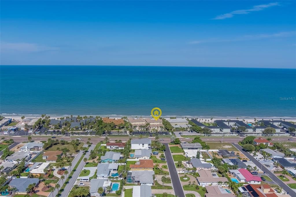 出租: $6,700 (3 贝兹, 3 浴室, 2000 平方英尺)