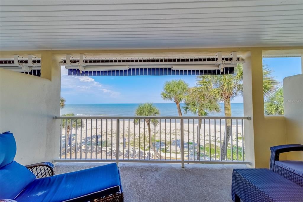 出租: $6,700 (3 贝兹, 3 浴室, 2000 平方英尺)