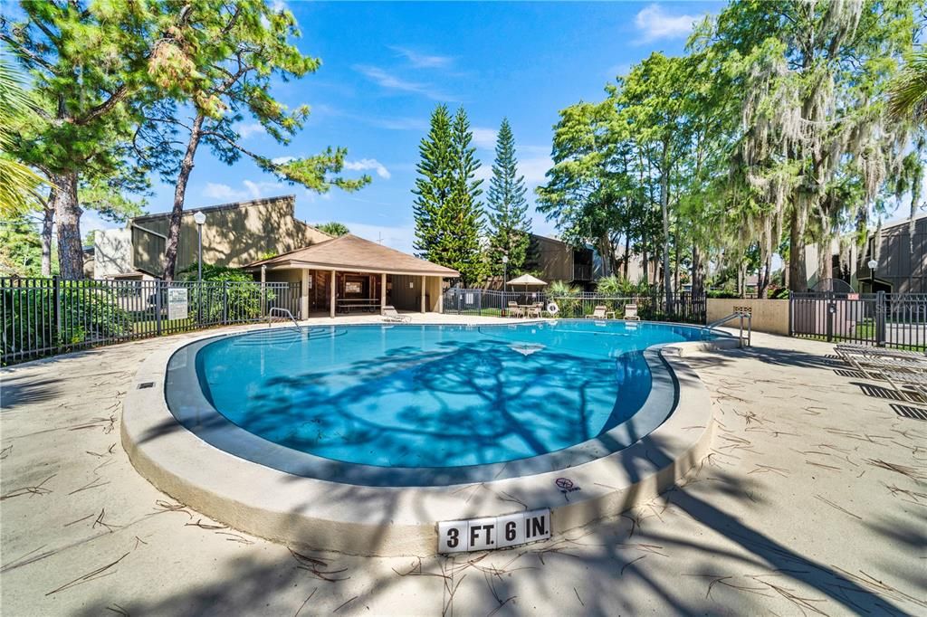 En Venta: $260,000 (3 camas, 3 baños, 1834 Pies cuadrados)