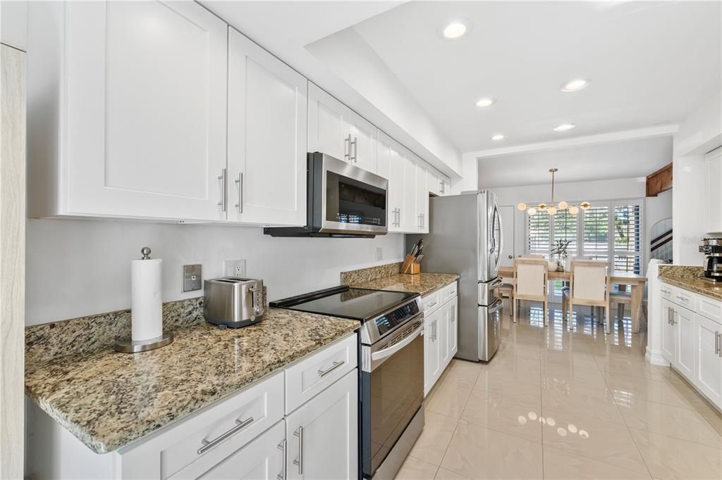 En Venta: $260,000 (3 camas, 3 baños, 1834 Pies cuadrados)