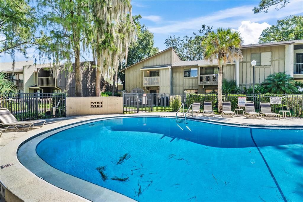 En Venta: $260,000 (3 camas, 3 baños, 1834 Pies cuadrados)