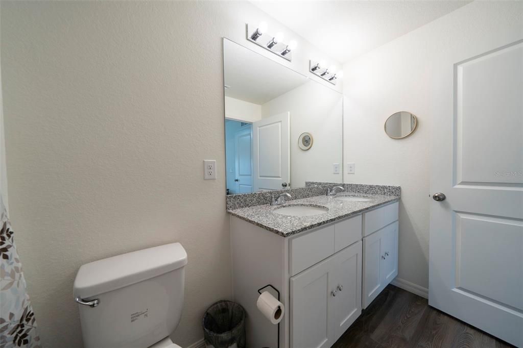 For Sale: $295,000 (4 beds, 2 baths, 1665 Square Feet)