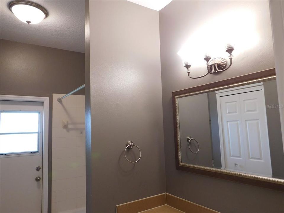 Active With Contract: $2,700 (4 beds, 3 baths, 2302 Square Feet)