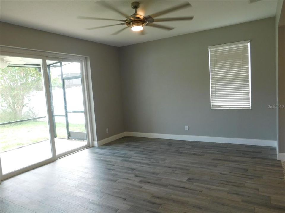 Active With Contract: $2,700 (4 beds, 3 baths, 2302 Square Feet)