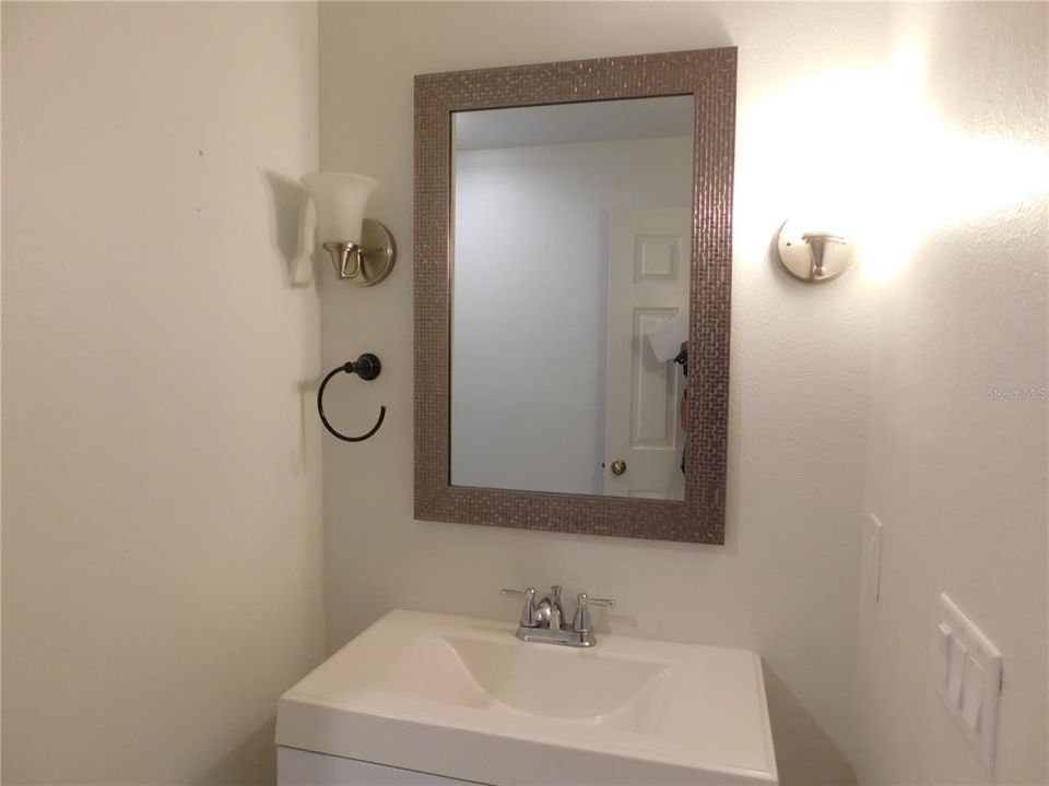 Active With Contract: $2,700 (4 beds, 3 baths, 2302 Square Feet)