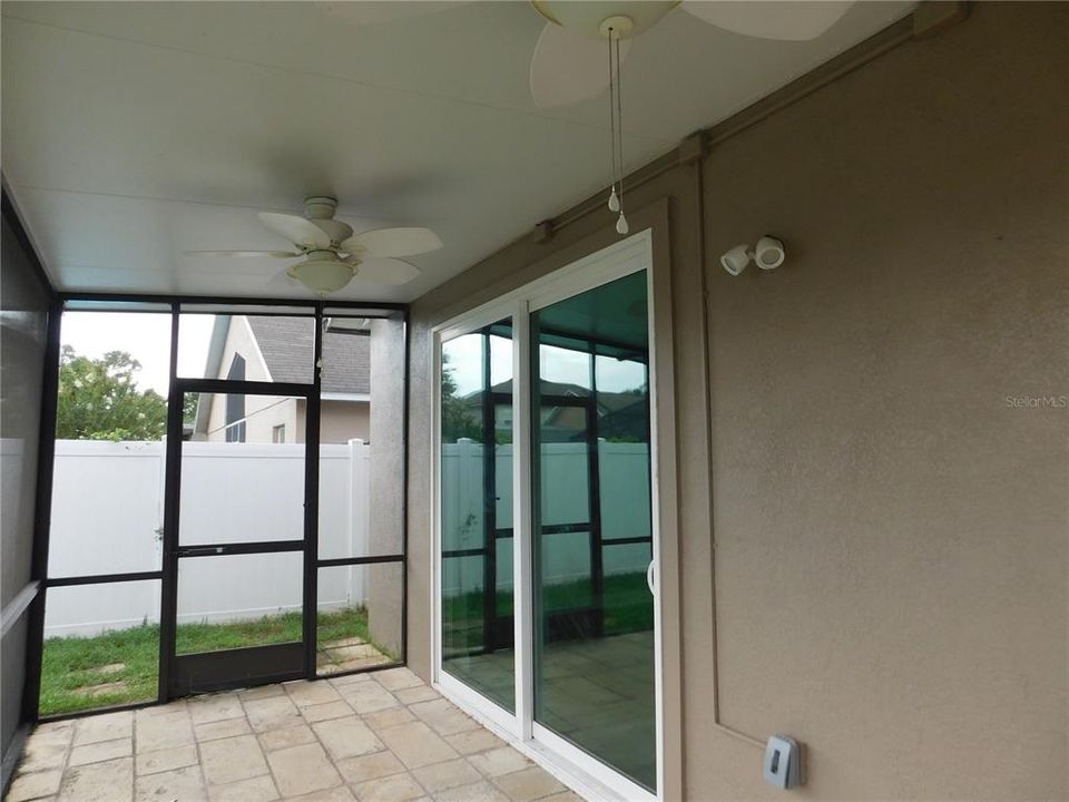 Active With Contract: $2,700 (4 beds, 3 baths, 2302 Square Feet)