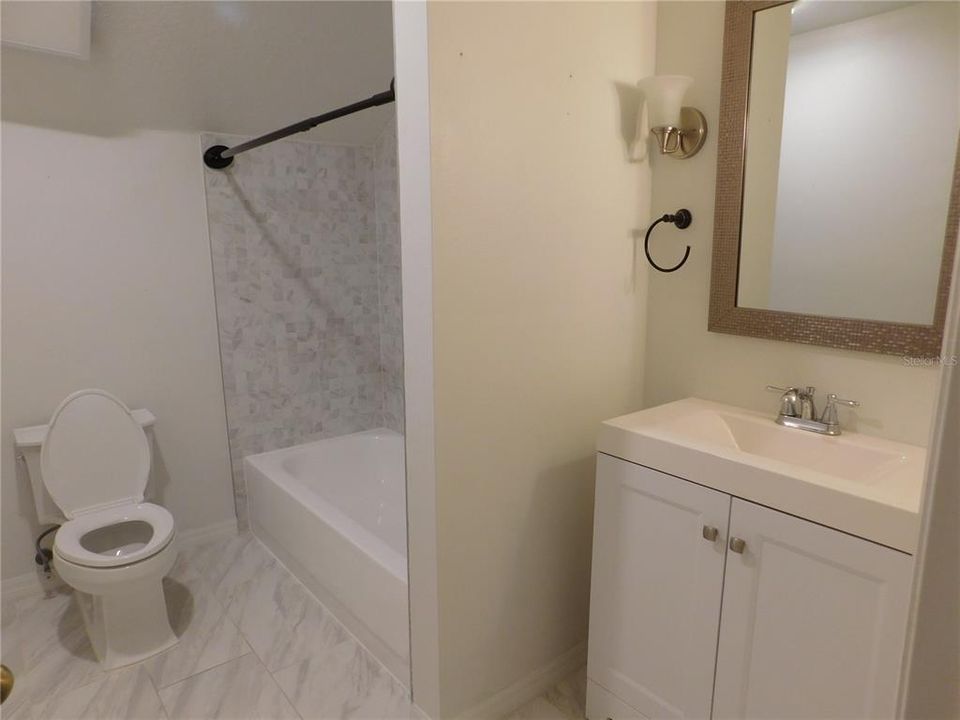 Active With Contract: $2,700 (4 beds, 3 baths, 2302 Square Feet)