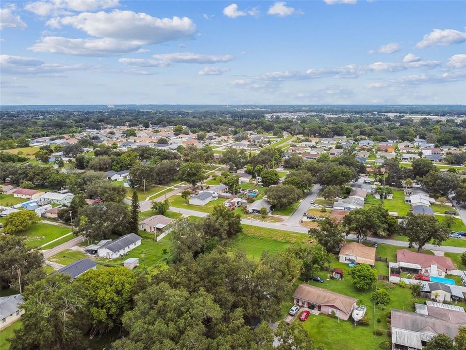 For Sale: $329,999 (3 beds, 1 baths, 1011 Square Feet)