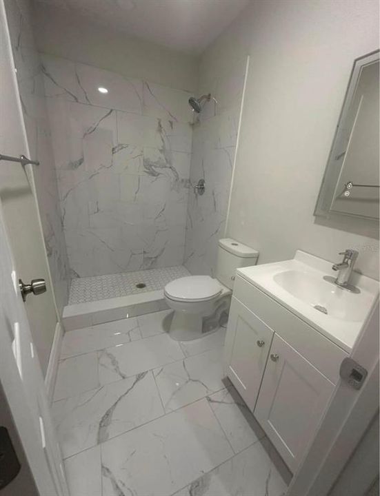 For Sale: $329,999 (3 beds, 1 baths, 1011 Square Feet)