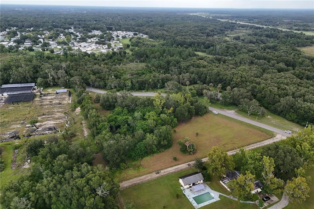 Под контрактом: $449,000 (3.69 acres)