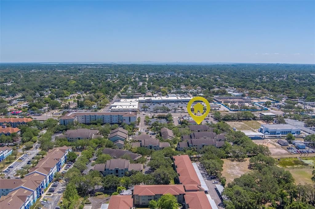 Под контрактом: $324,900 (2 спален, 2 ванн, 1096 Квадратных фут)