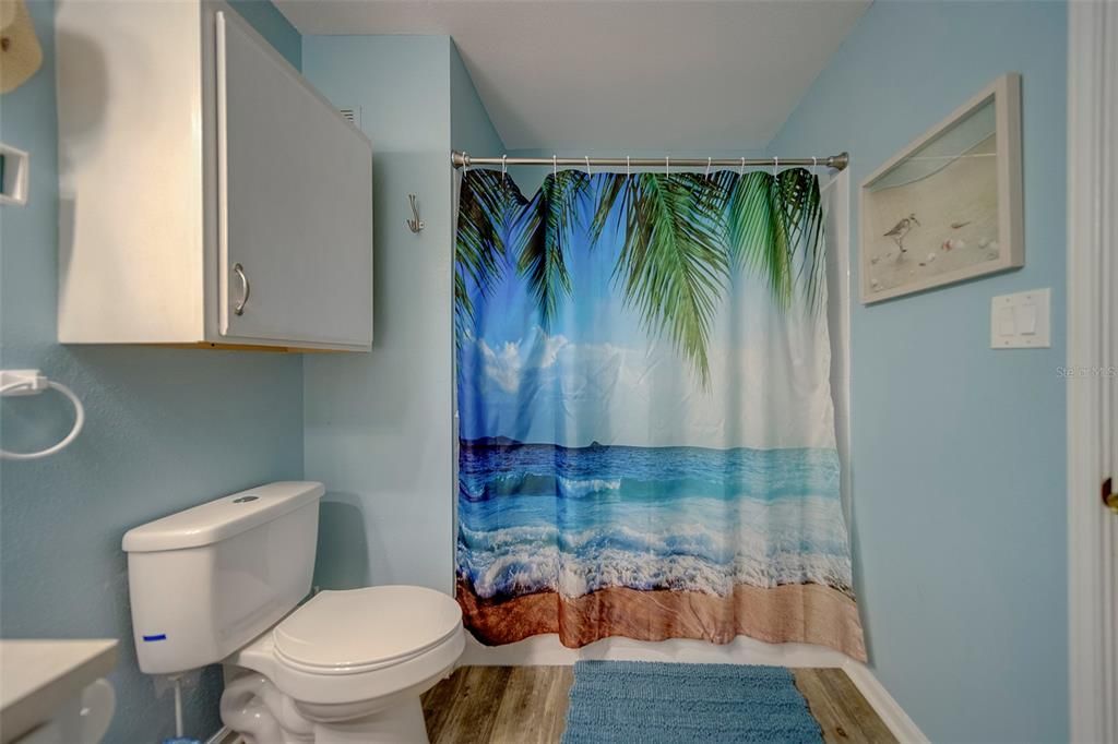 Под контрактом: $324,900 (2 спален, 2 ванн, 1096 Квадратных фут)