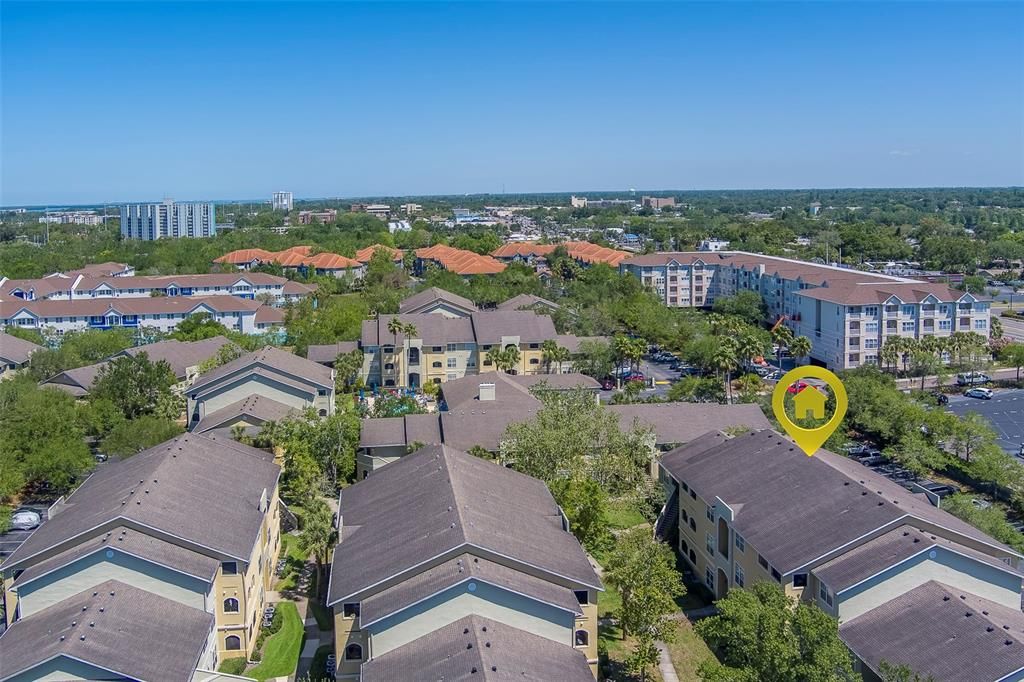 Под контрактом: $324,900 (2 спален, 2 ванн, 1096 Квадратных фут)