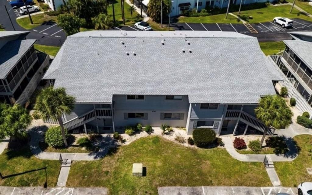 For Sale: $99,900 (2 beds, 1 baths, 892 Square Feet)