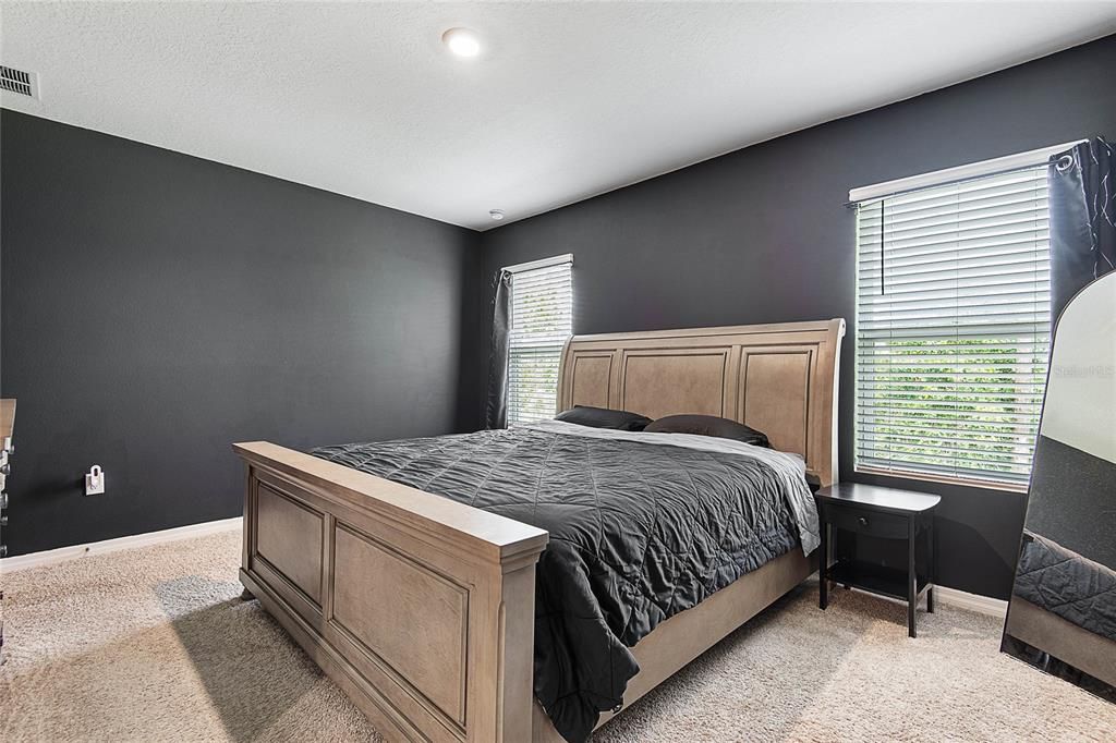 For Sale: $265,000 (3 beds, 2 baths, 1624 Square Feet)