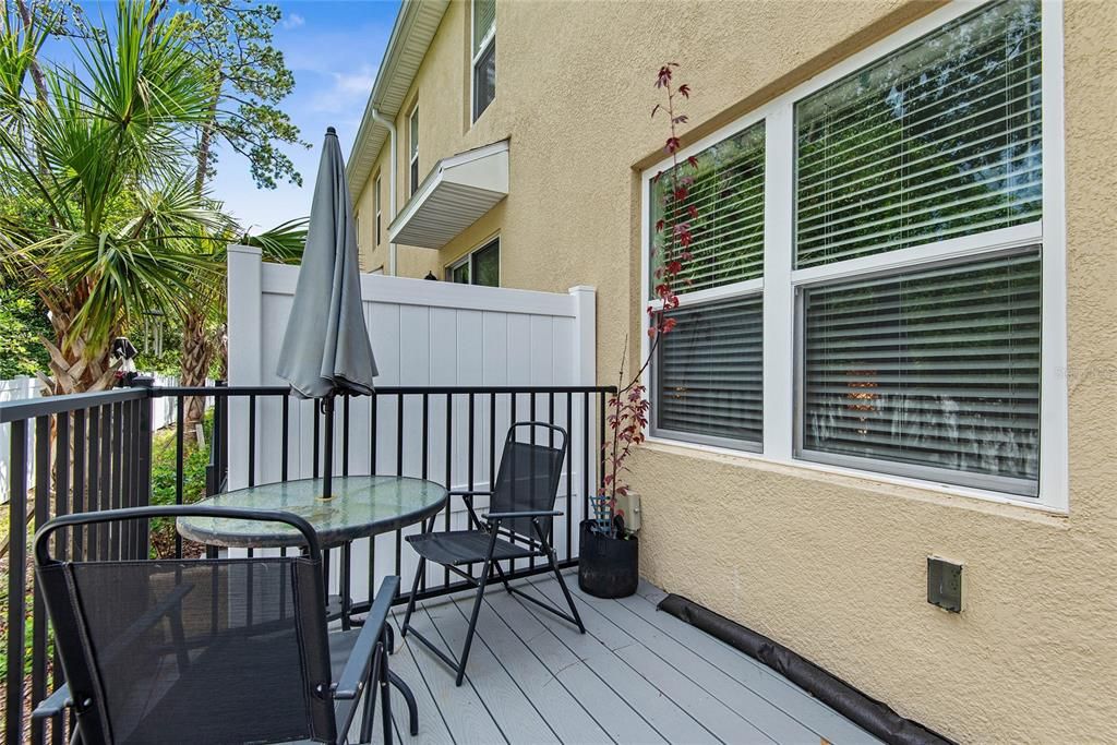 For Sale: $265,000 (3 beds, 2 baths, 1624 Square Feet)