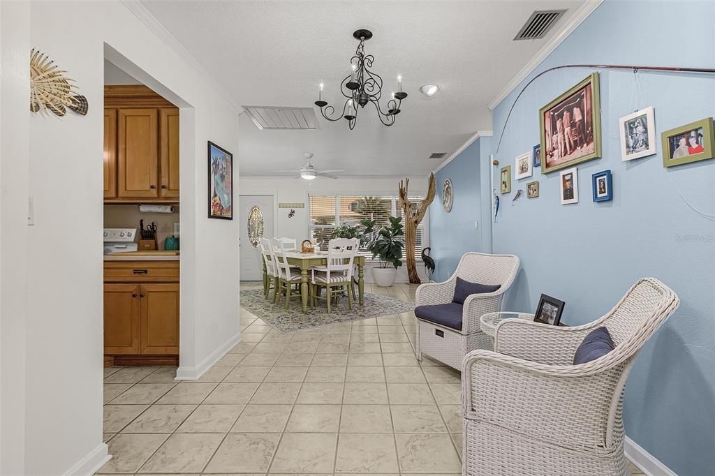 For Sale: $515,000 (2 beds, 2 baths, 1191 Square Feet)