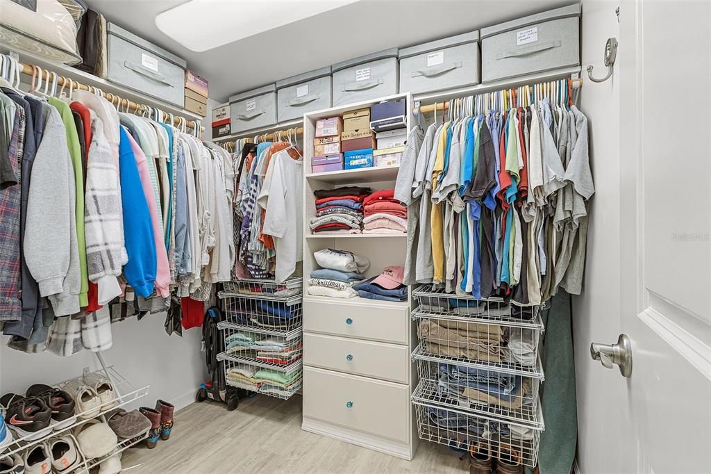 For Sale: $515,000 (2 beds, 2 baths, 1191 Square Feet)