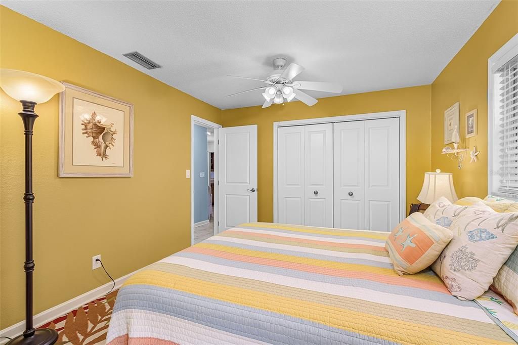 For Sale: $515,000 (2 beds, 2 baths, 1191 Square Feet)