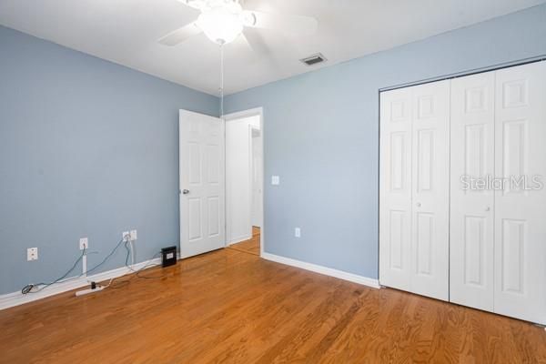 For Sale: $499,900 (3 beds, 2 baths, 2282 Square Feet)