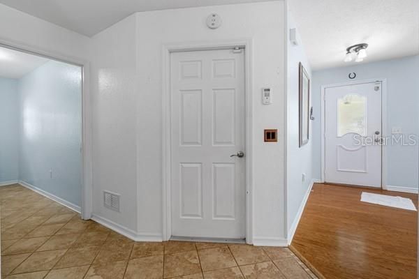 For Sale: $499,900 (3 beds, 2 baths, 2282 Square Feet)